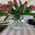 Glass_vase_with_flowers
